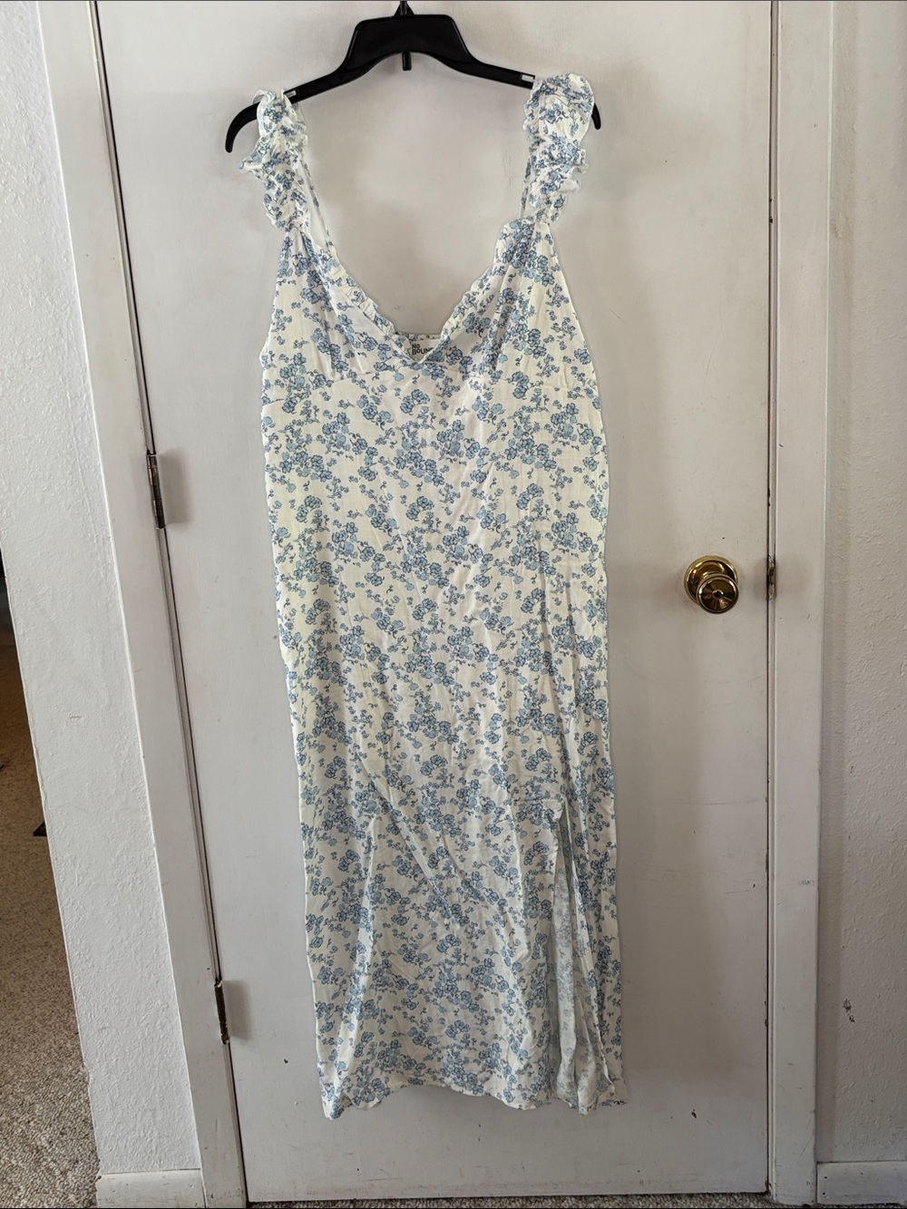 No Boundaries white light blue floral ruffle maxi sundress Size XL